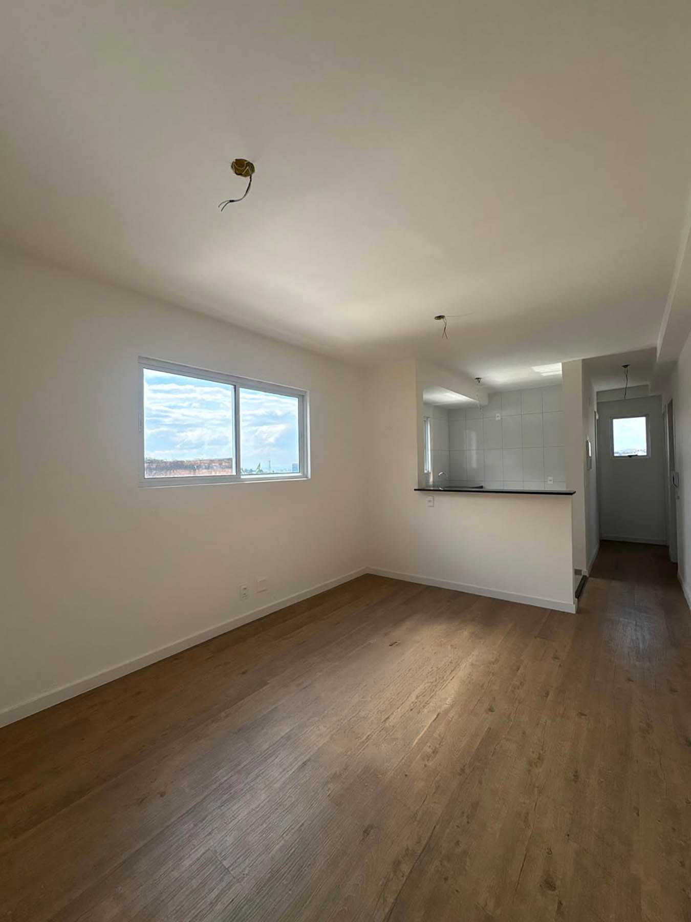 Apartamento moderno no Caiçaras – 2 quartos, 69m²