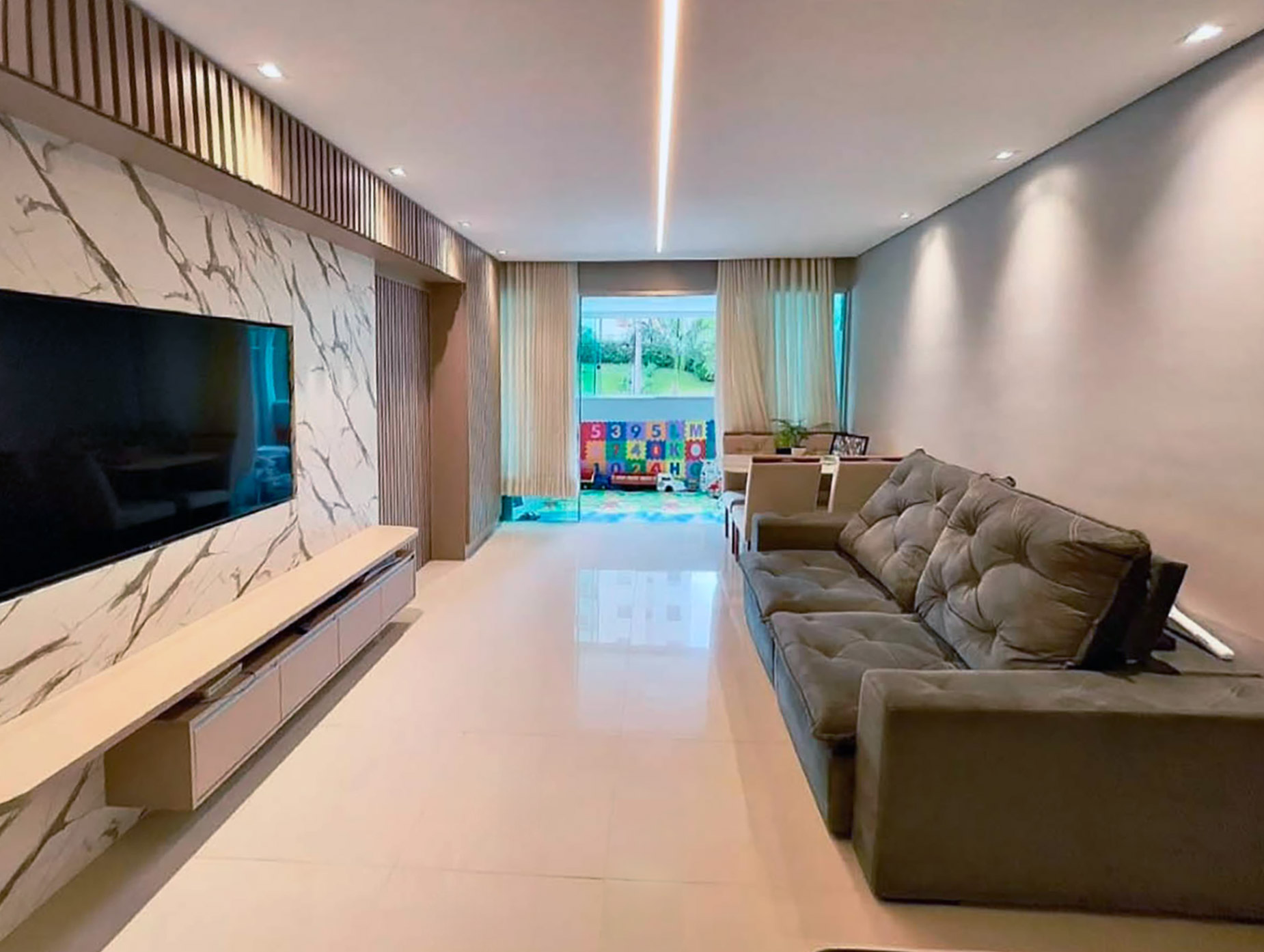 Apartamento Mobiliado 2 Quartos com Área Privativa no Cabral